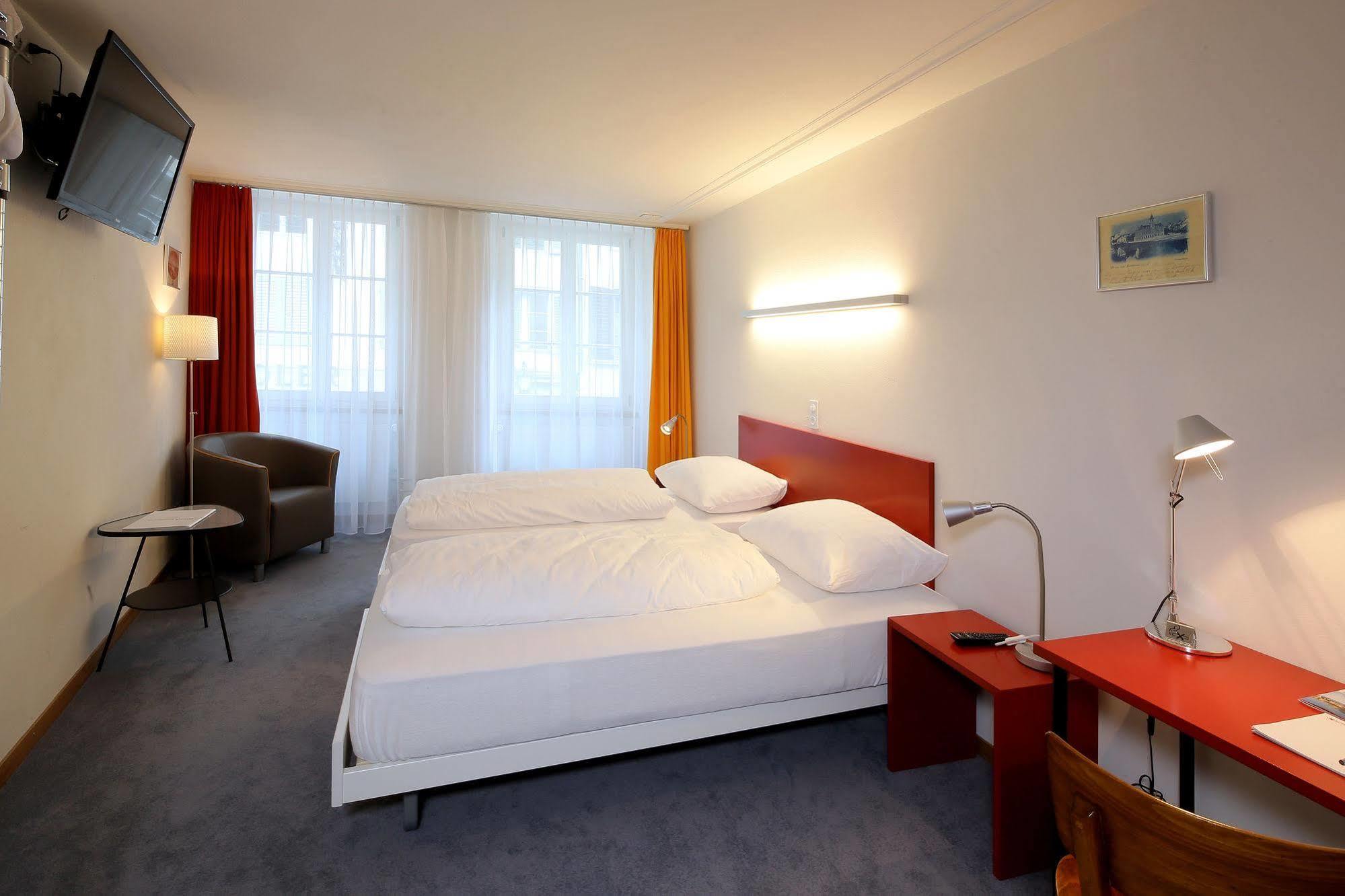Hotel Roter Ochsen 3*